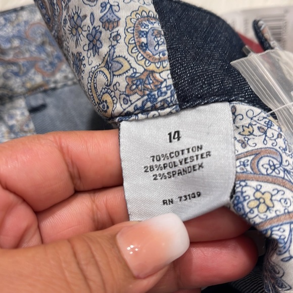 One 5 one - Picture 4 of 9